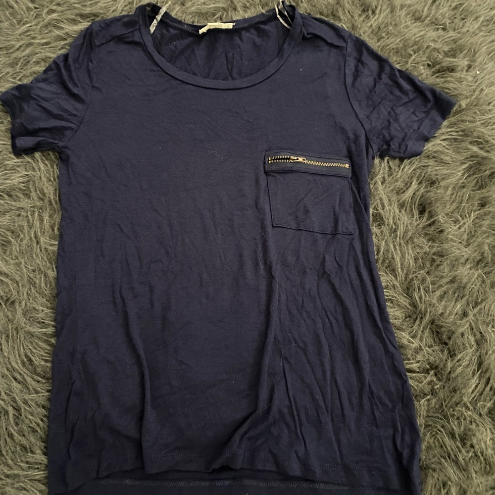 Tee